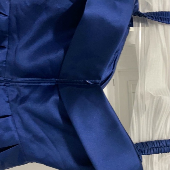 Graduation Dress/Semi Formal Dress - Picture 4 of 4